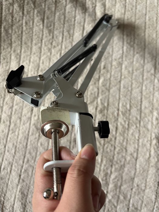 Кронштейн для микрофона