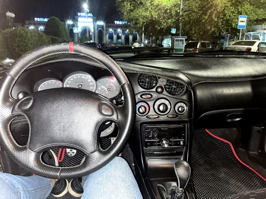 Hyundai Tiburon 1997 — 4