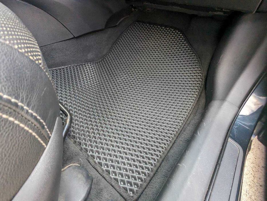 Стелки за кола Ева / Eva