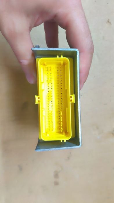 Странични завеси Airbag за Audi A4 A5 A6 A7 Q5 с номер 4f5 880 742 c