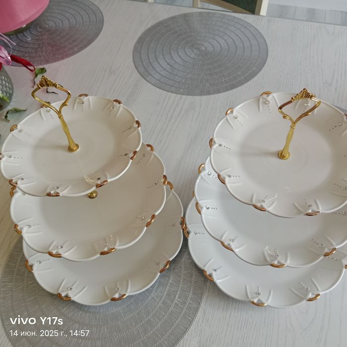 Трэхэтажный большой