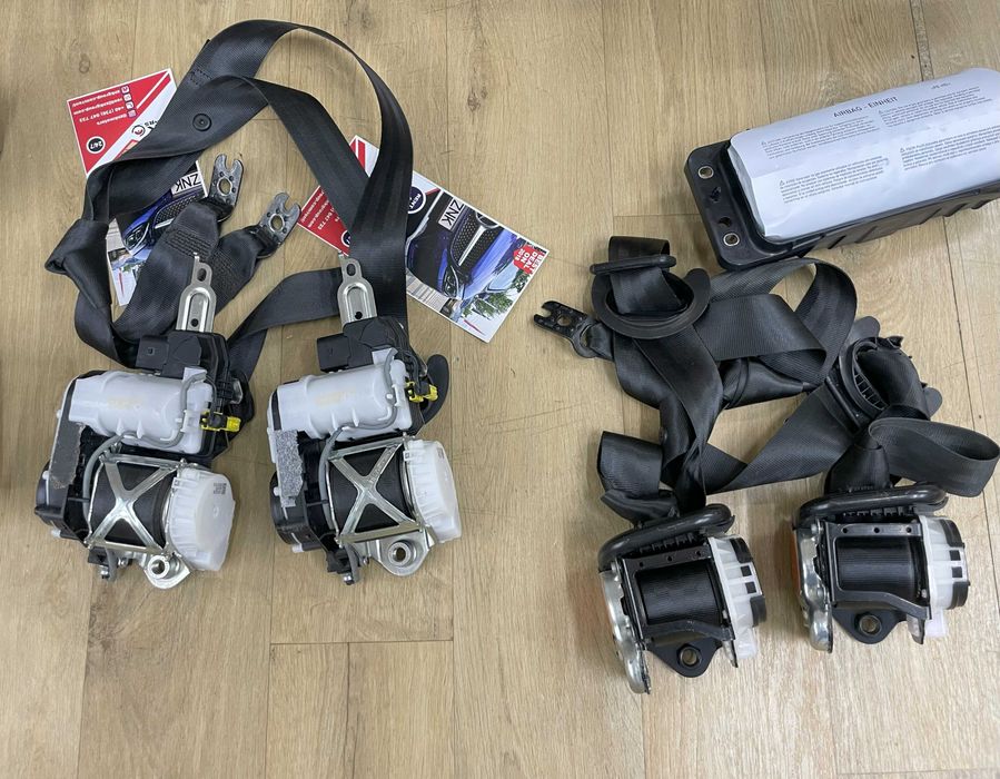 Skoda Octavia 3 - airbag volan pasager genunchi - set centuri PRESAFE
