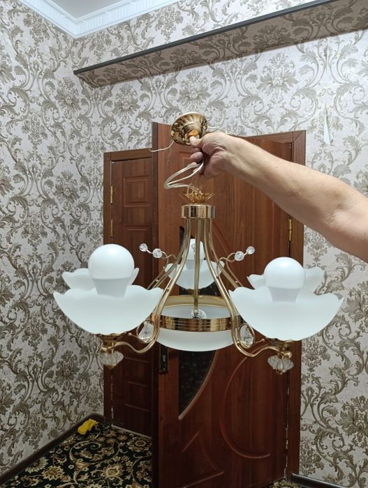 Lyustra, 1 yil ishlatilgan!