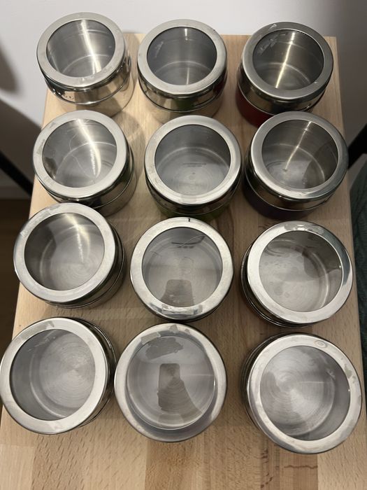 Set 12 Recipiente magnetice pentru condimente