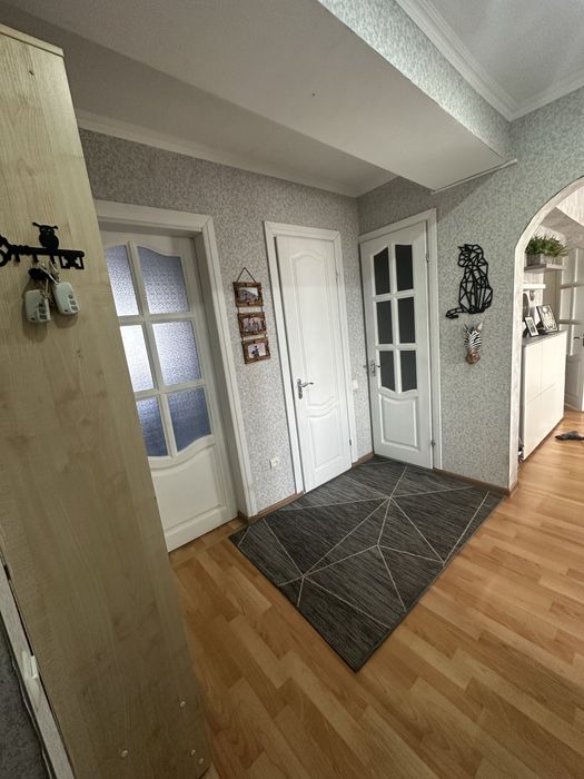 Продается трехкомнатная квартира