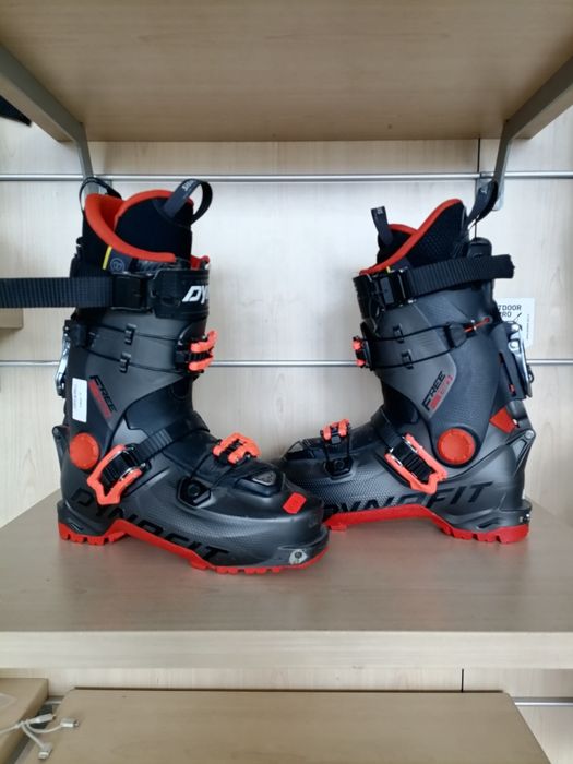 Clapari schiuri ski tura Dynafit Free 130 Test marime 26.5