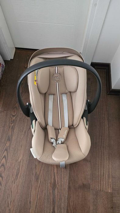 Cybex cloud G I-SIZE Стол за кола + адаптери за количка