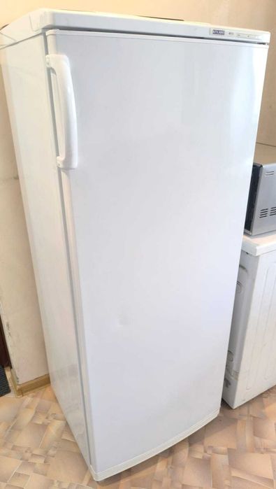 Холодильник и морозильник