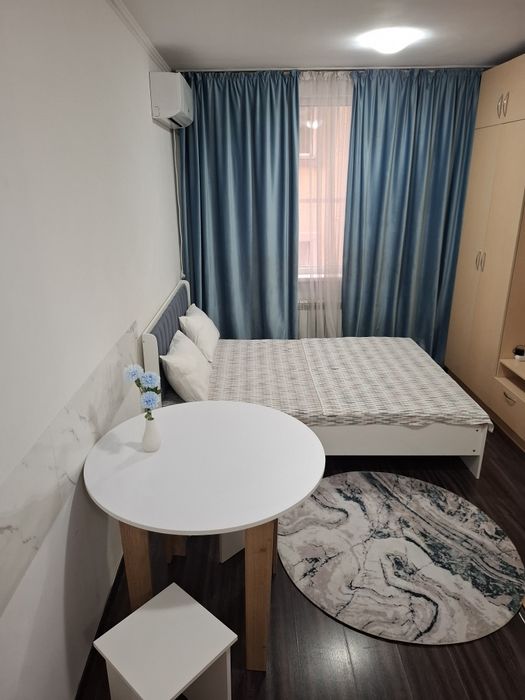 Сдам по суточно квартиру