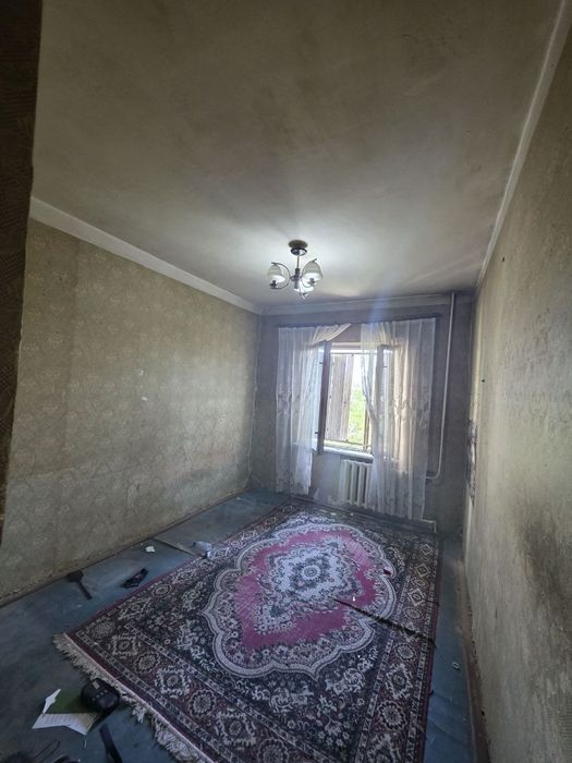 3/3/4 (3 этаж). Бектимирский р-н. Квартира (дом) 80 м².