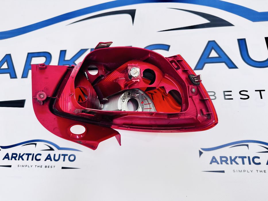 Stop dreapta Seat Ibiza 6J dupa 2009 cod 6J4945096A
