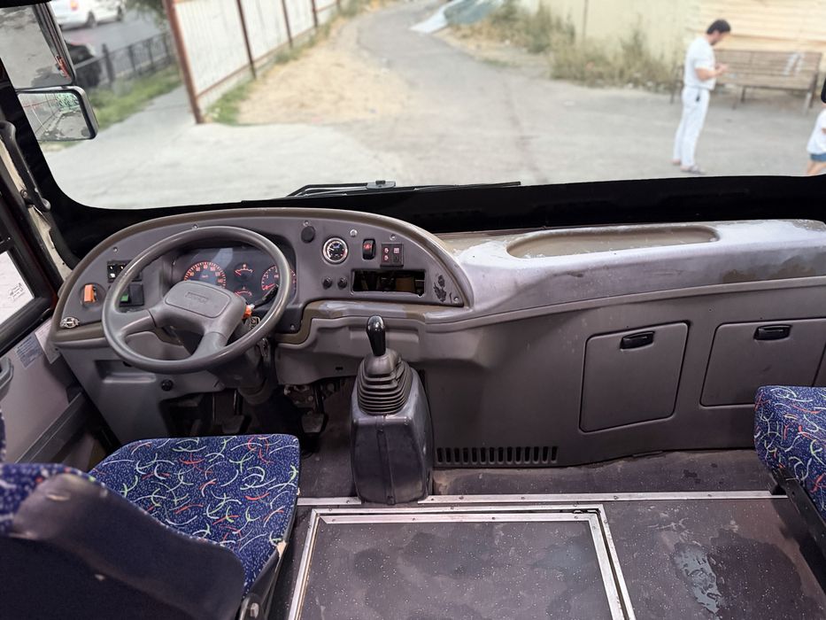 Isuzu sotiladi 2019 NP 26
