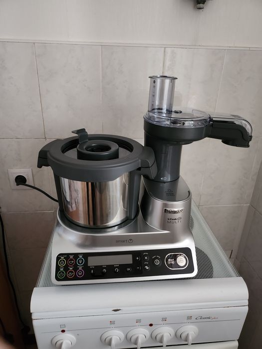 Кухонный робот(комбайн) Kenwood