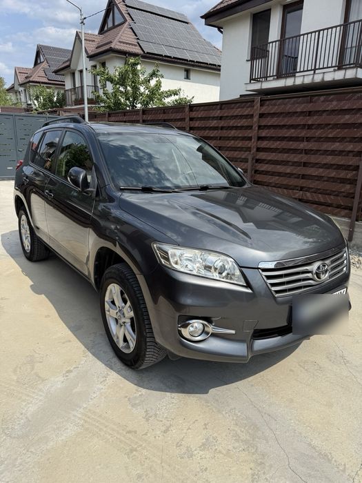 Toyota RAV4 2.2 D-4D 4x4 • 150 CP • 2012