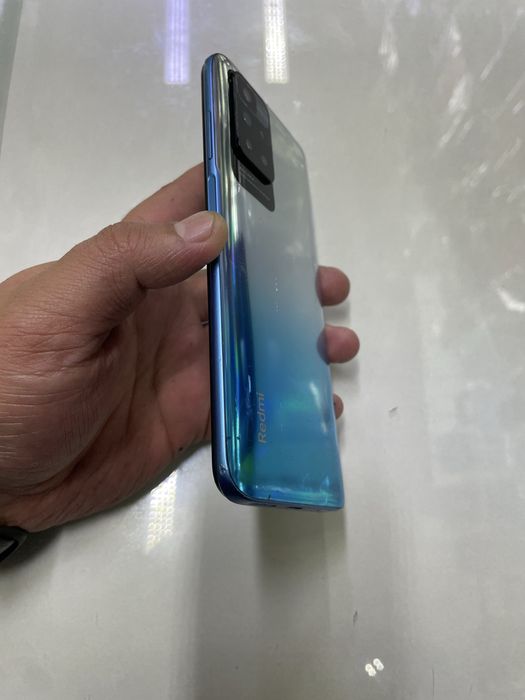 Redmi 10 (64GB) в идеальном состояний