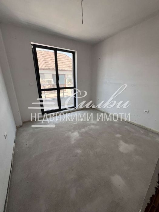 Продава се Тристаен апартамент в Търговище, Център - 120 кв.м за 1234 €/кв.м - Снимка #3