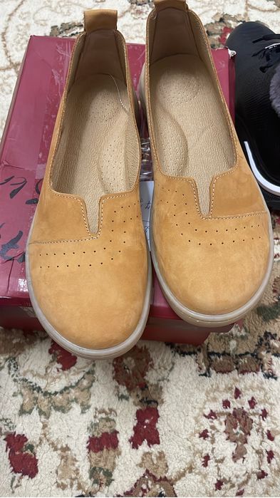 Новая женская обувь