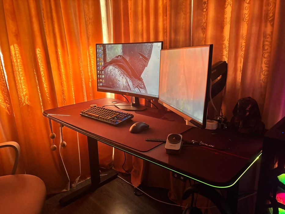 SETUP GAMING - Ryzen 5 7600x, Rtx 4060 8gb, 32gb RAM ddr5, periferice gaming logitech si monitoare gaming