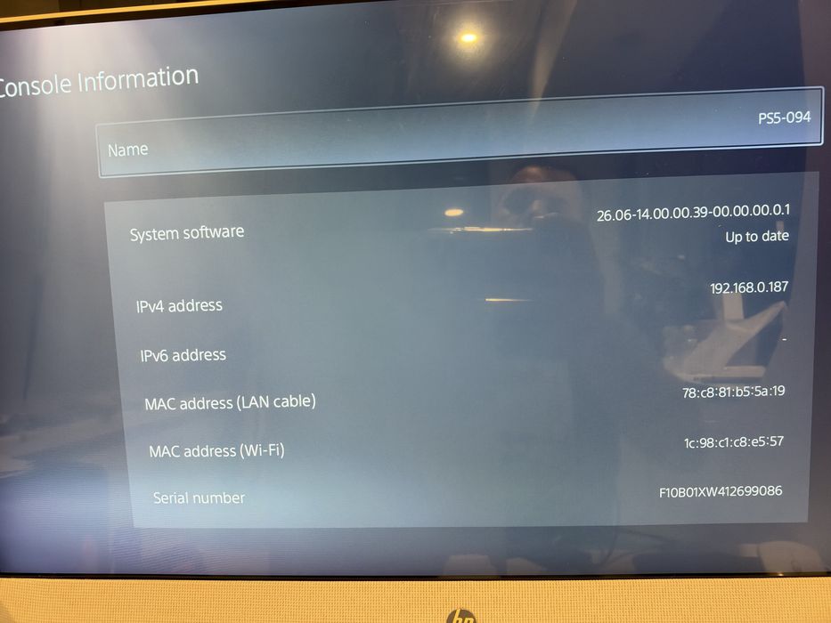 Consola PS5 cu disk cu doua manete si joc