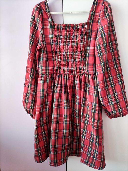 Дамска рокля размер L