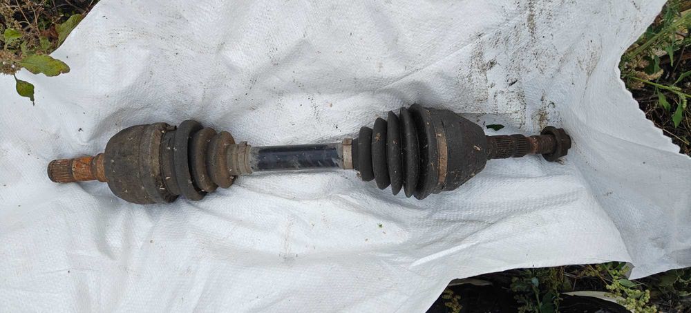 Полуоска Opel Zafira B 1.9 CDTI 120k.c