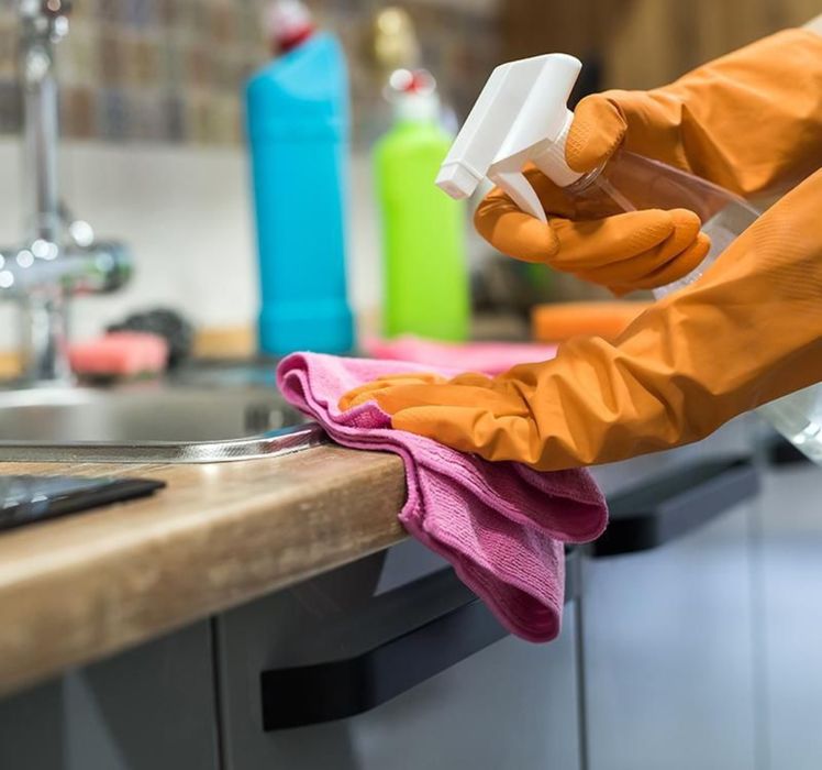 Salut Ofer Servicii Curățenie La Domiciliu