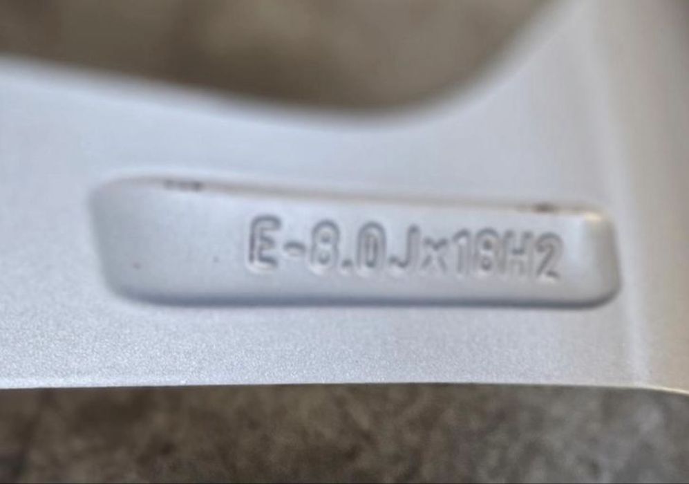 Ауди джанти 18 цола Q3