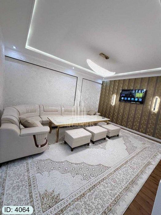 sharq 2 tomonida 3 xonali uy  tez va arzon sotiladi №4064