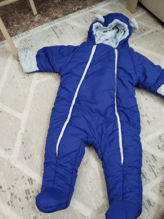 Продам детские вещи