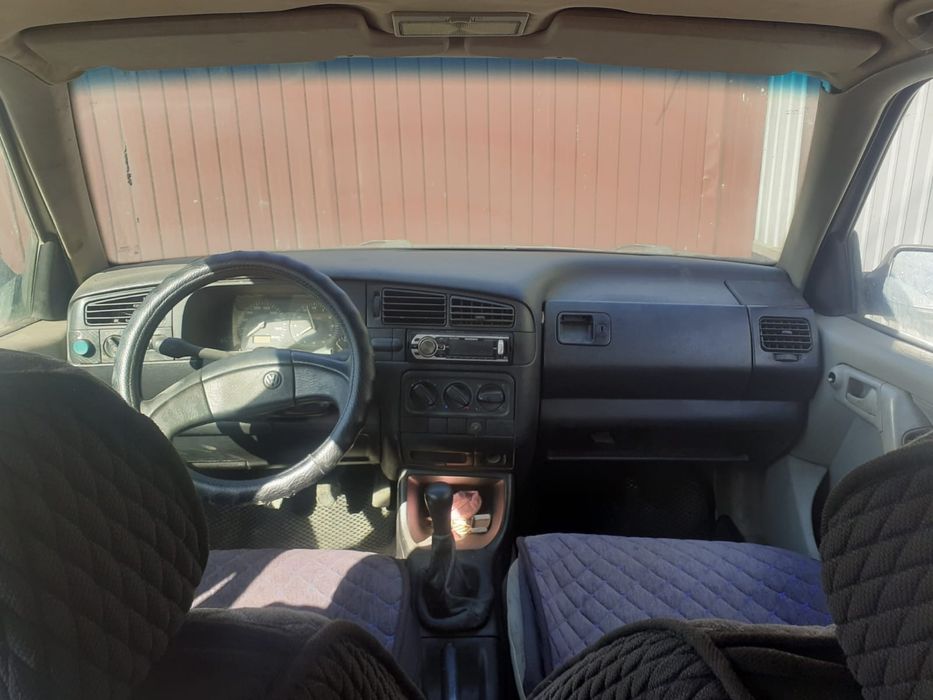 Продам машину гольф 3. 92 год 1.6 объем моновпрыск
[26