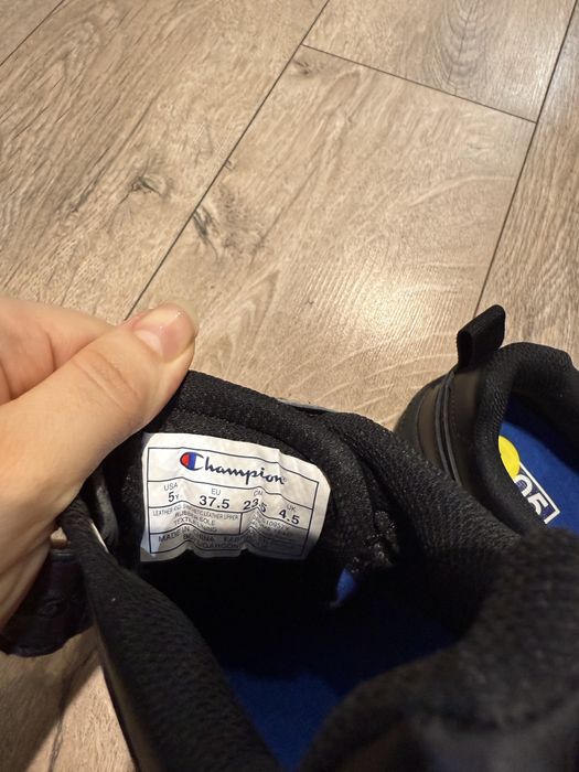 Детская обувь новые