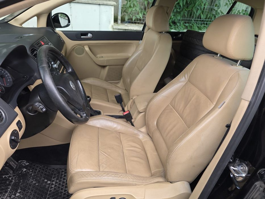 VW Golf Plus 2.0TDI

2.0TDI