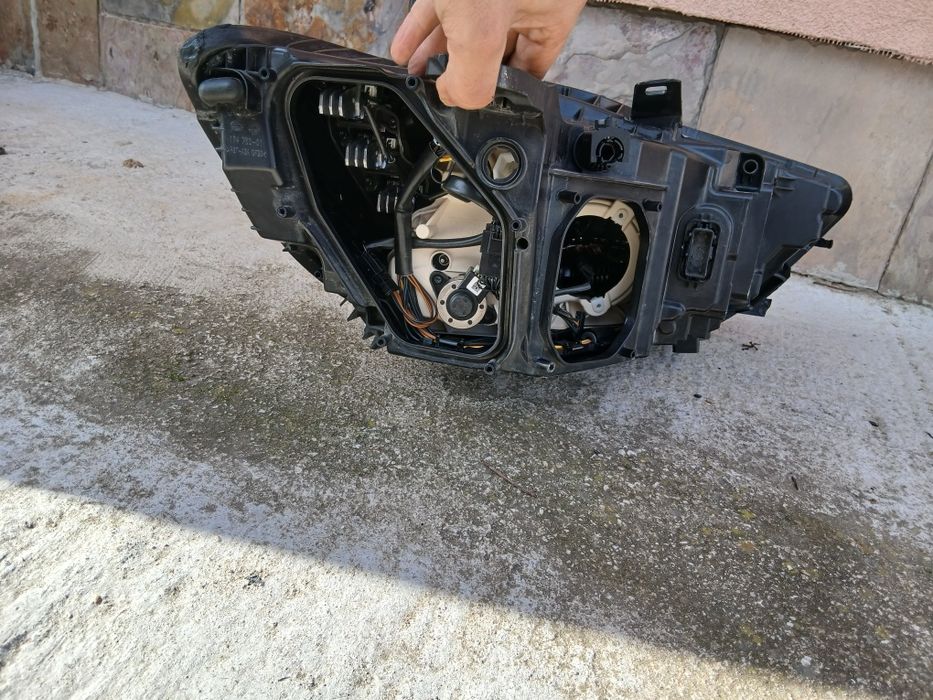 Ляв фар audi a6 c7