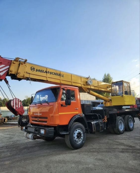 Услуга автокрана 25 тонн