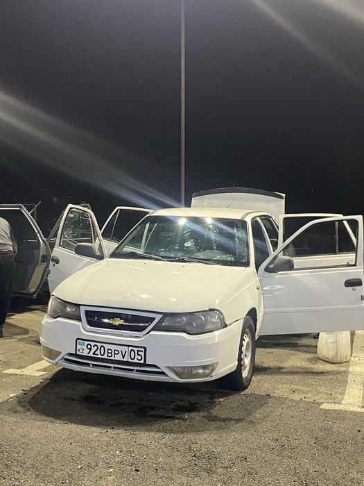 Daewoo Nexia II 1.5, 2013 г, Механика, Белый