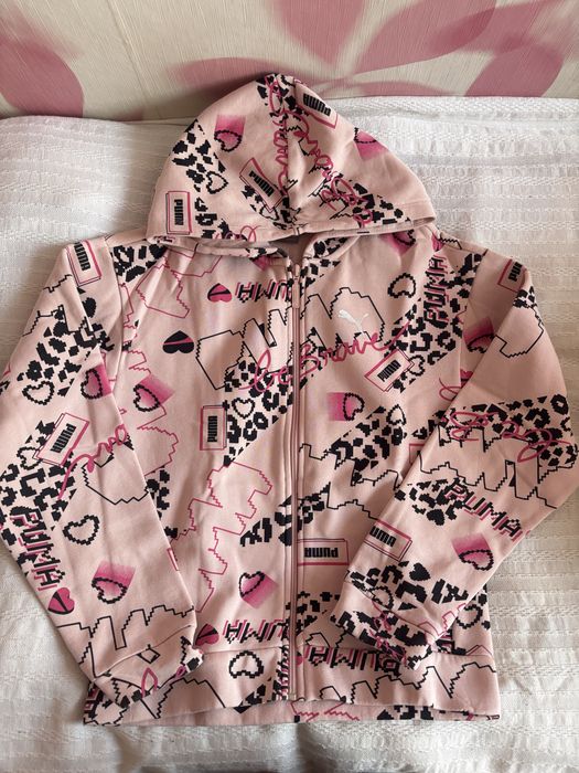 Продавам комплект на Puma