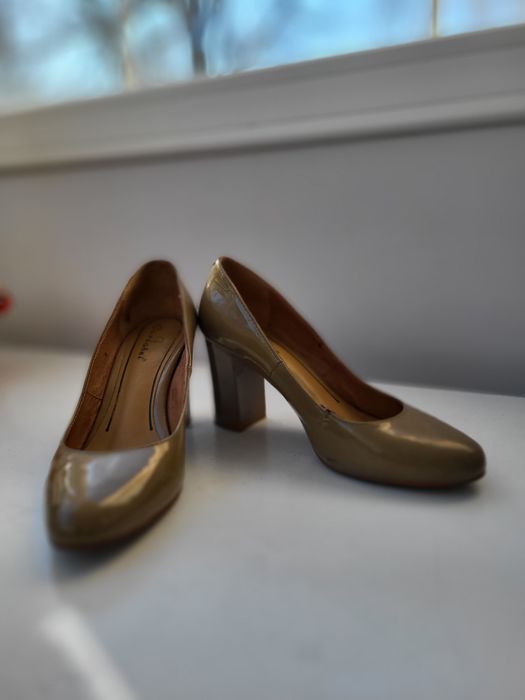 Красивые туфли продаю