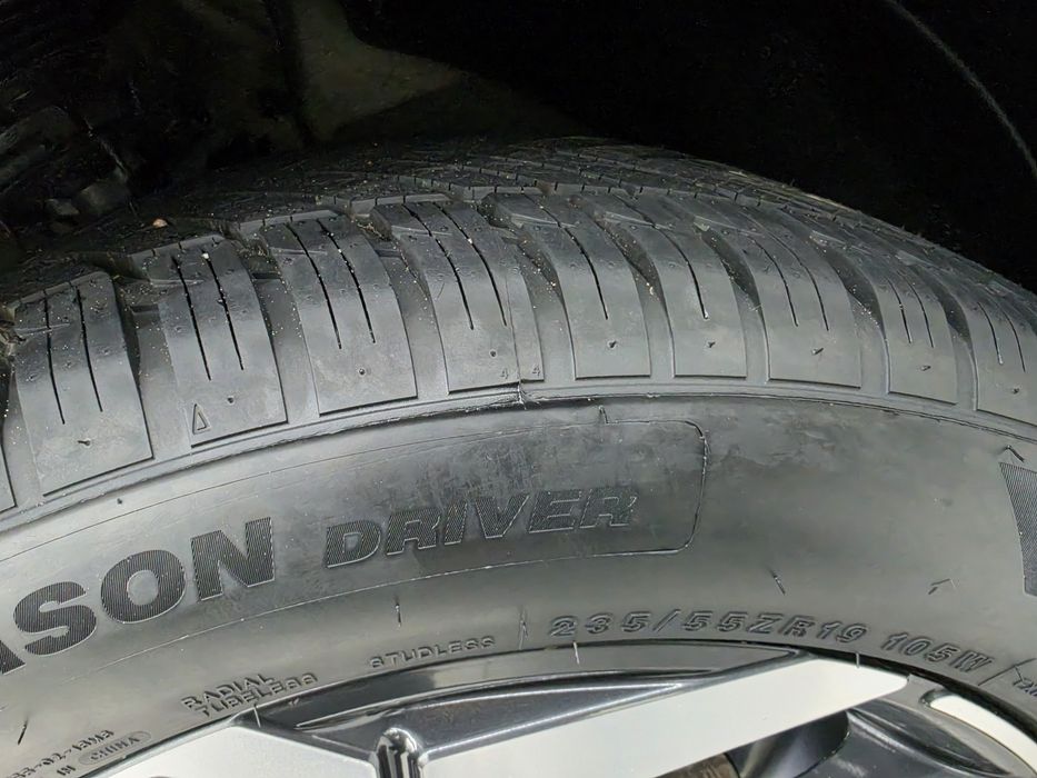 Авто туксон сотилади 25 матор