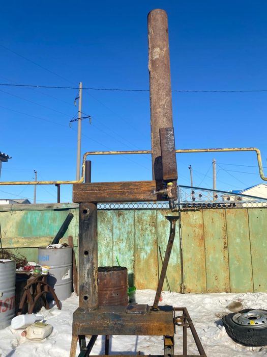 колдан жасалган маймен жасайтын печь