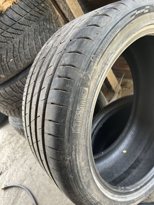 Летни гуми 255/40/19