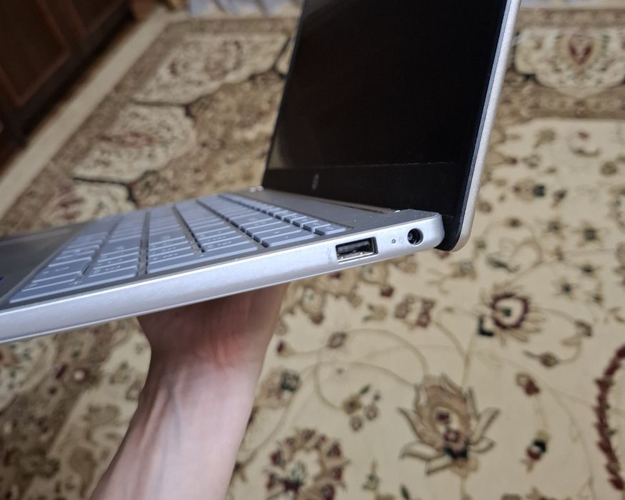 HP 15 отличное состояние