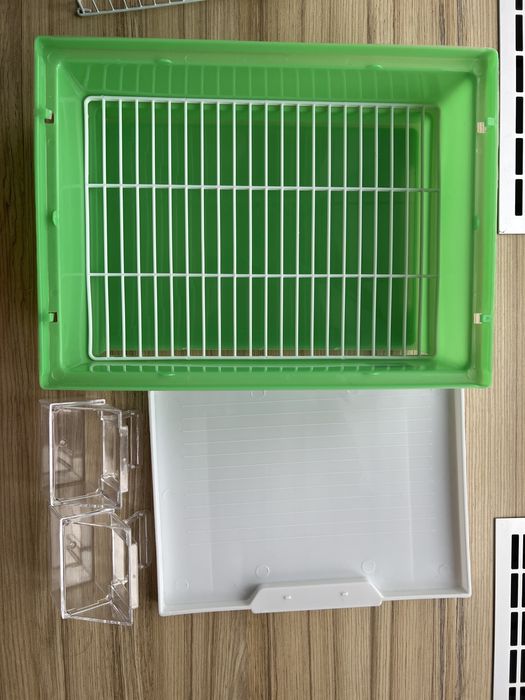 Клетка для попугаев