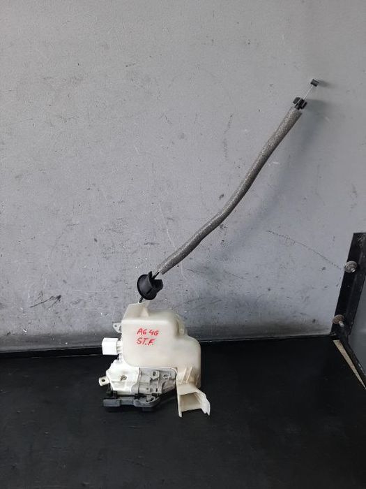 Broasca usa stanga fata audi a6 c7 avant 4g5 4gd 8j1837015f