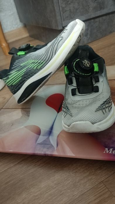 Продам обувь для мальчика (б/у). Размер 32