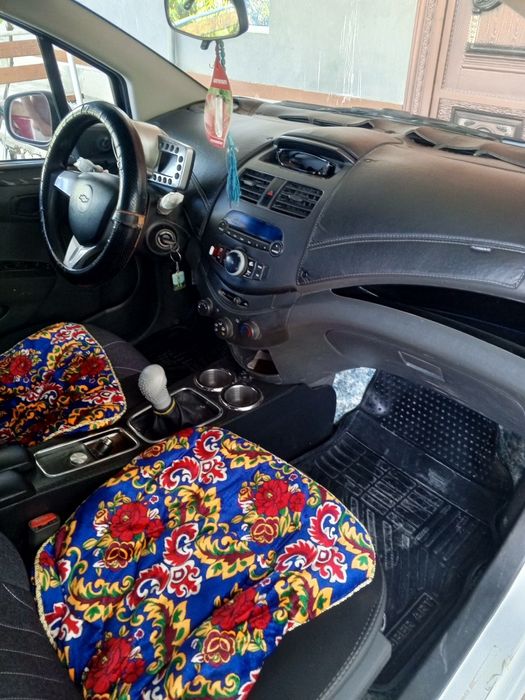 Spark srochna sotiladi