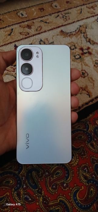 Продам Виво Y19s