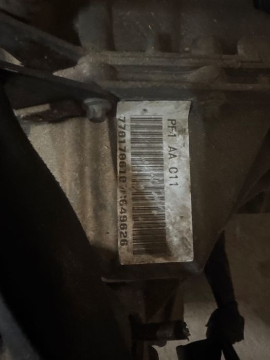 Скоростна кути Мастер Мовано 2.5 5 скорости / 2,5 master movano trafic