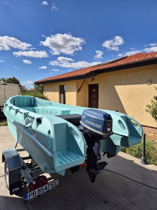 Извънбордов двигател 25 к.с.