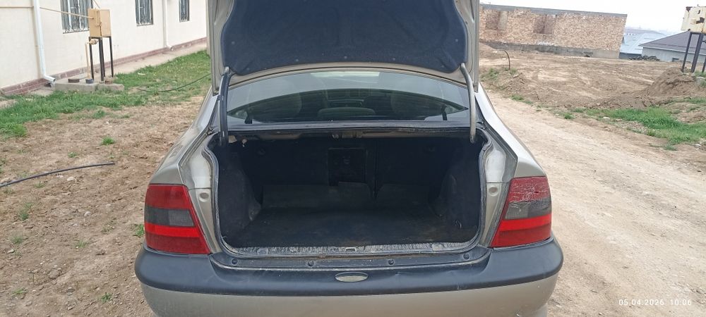 Опел вектра бешка 2.0 куб