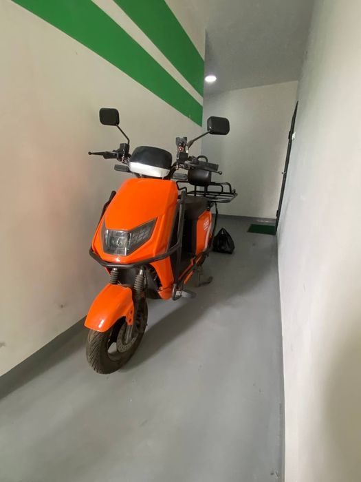 Скутер электрический